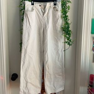White jeans size M